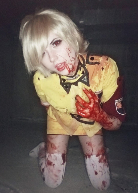 Meggii 無料のポルノスター 写真