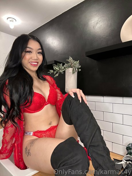 ぽっちゃりブルネットオンリーファンズ 美しい 写真