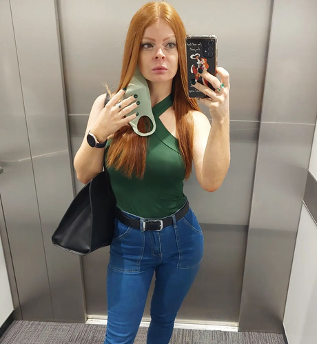 ランジェリーヌードオンリーファンズ 無料アダルト 画像