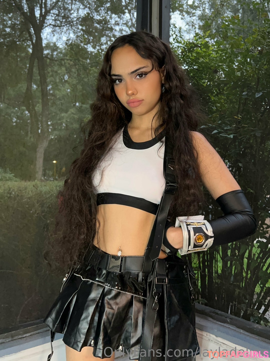 Layladeline セックス女優 写真