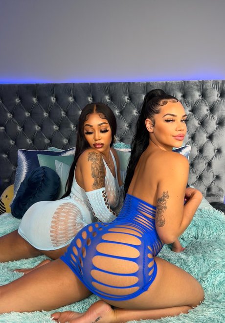 コスプレオナニーオンリーファンズ セクシーヌード 画像