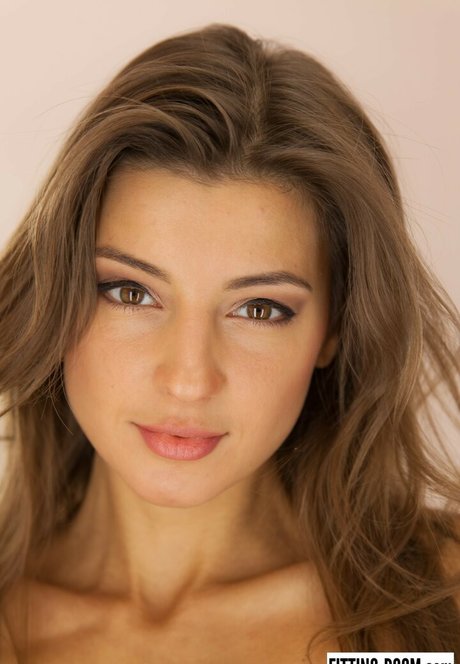 熟女の足オンリーファンズ ホットポルノ 画像