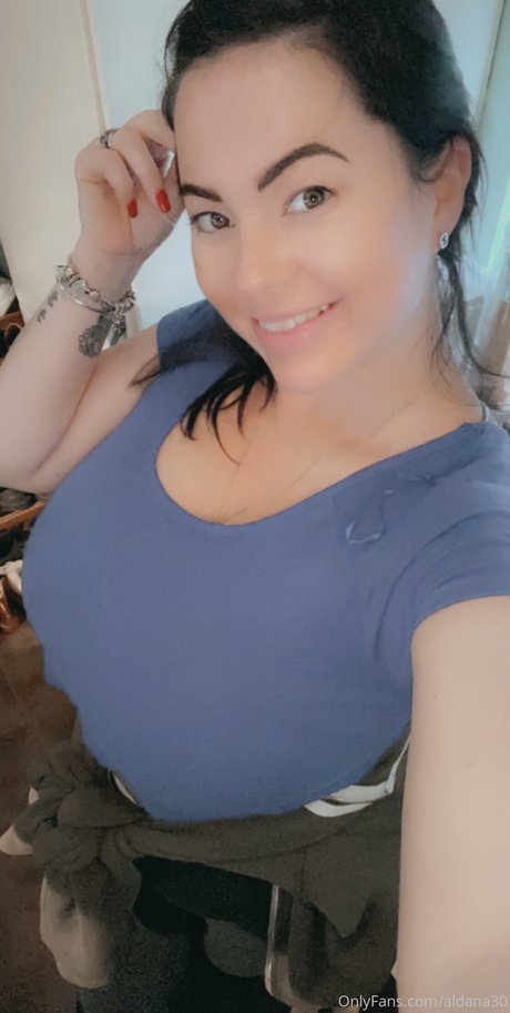 Rachel Aldana スター xxx 画像