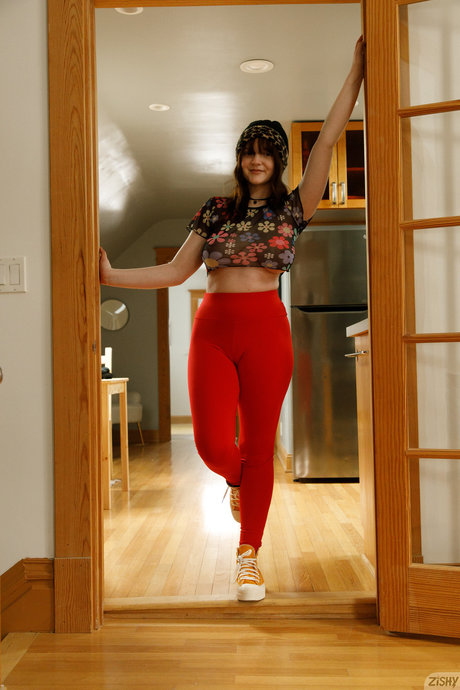 Lil Strawbs アダルト女優 画像