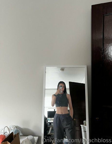 peachbloss ポルノスター アダルト 画像