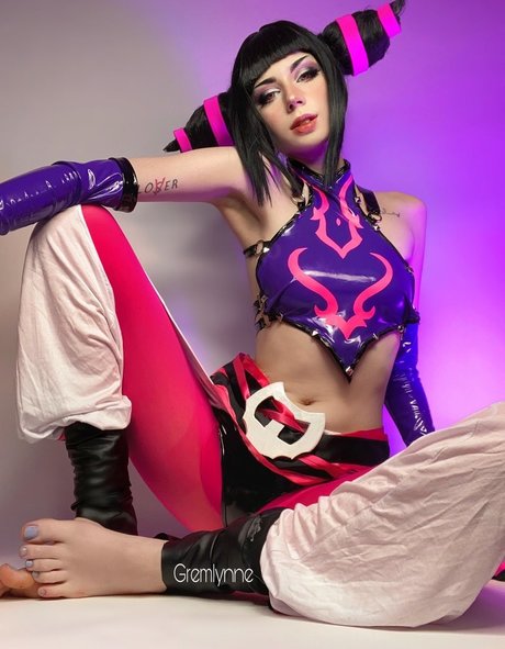 タトゥーオンリーファン ポルノ 写真