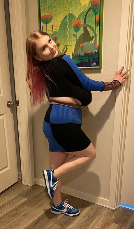 クロスフィットオンリーファンズ アートポルノ ギャラリー