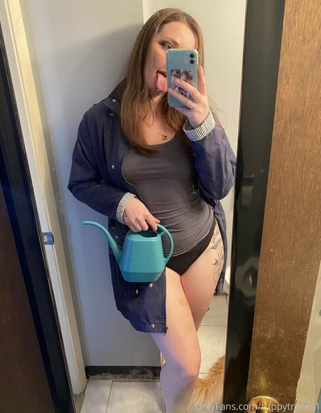 Violet Quinn かわいいポルノスター 写真