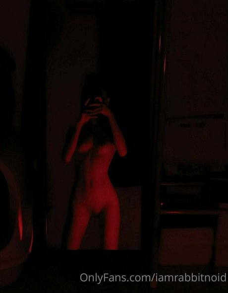 emiiziru 完璧な女優 画像