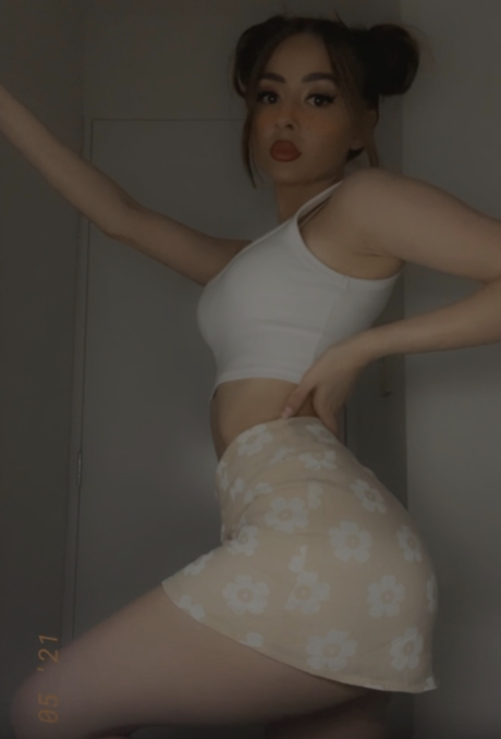 Angelmelly ヌード女優 画像