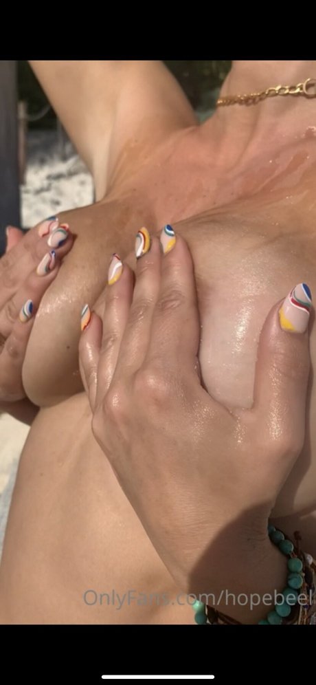 太った足のオンリーファンズ ポルノ 写真