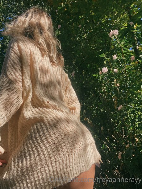 Rachel Anne Rayy ポルノ女優 写真