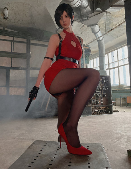 熟女のおっぱいオンリーファンズ ポルノ 画像