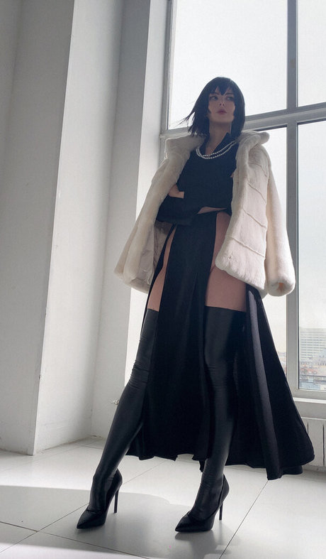 中出し 主観 オンリーファンズ 無料ポルノ 画像