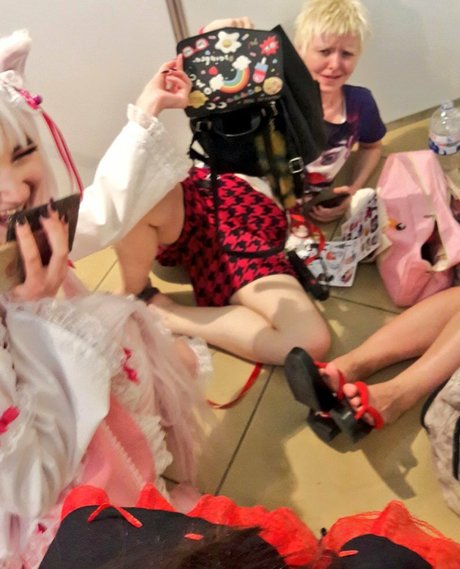 かわいいアナルオンリーファンズ 無料裸 写真