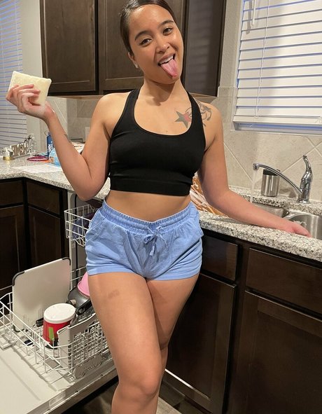 黒人ティーンのプッシーオンリーファンズ HD ギャラリー