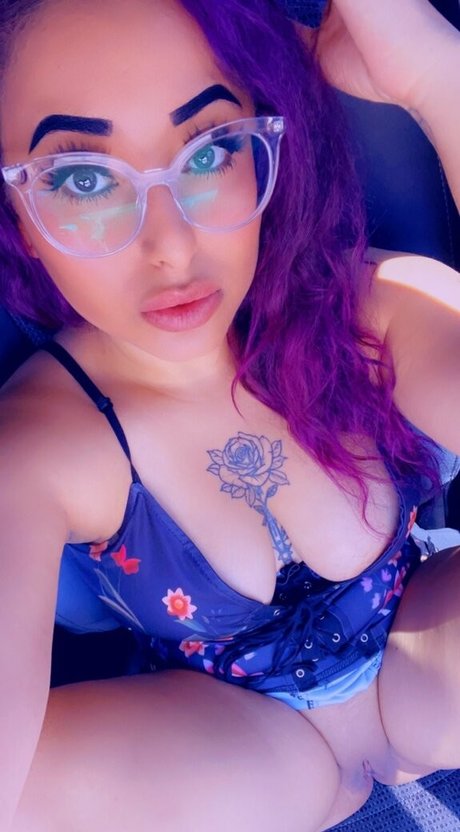 超デブおばあちゃんオンリーファンズ セクシー 写真