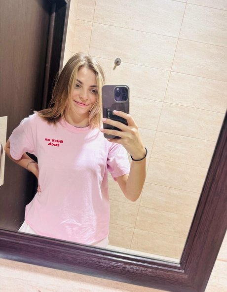 パンストオンリーファンズ 美しいヌード 写真