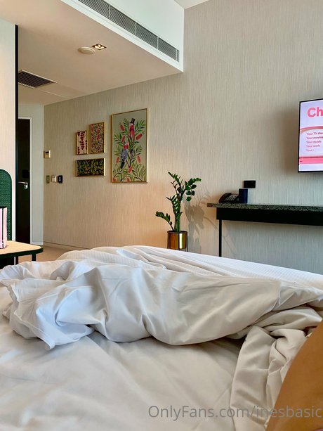 カウガール POV オンリーファンズ 素敵 ギャラリー