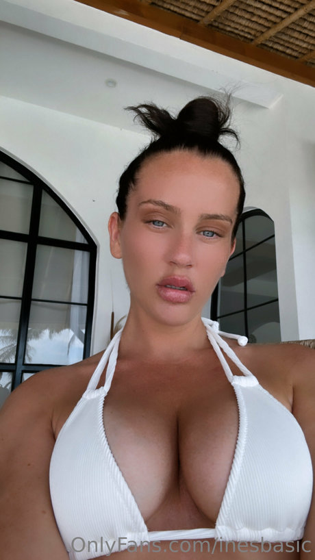 パンストオンリーファンズ ポルノ 画像