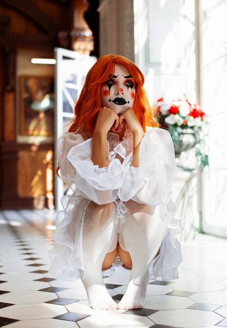 ティックトックスター オンリーファンズ 無料 画像