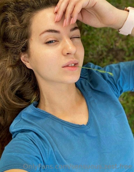 陸軍の熟女オンリーファンズ 裸 写真