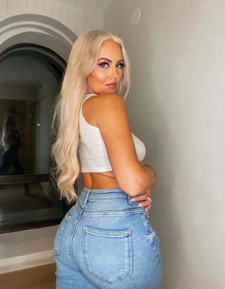 Djkailatroy アダルト女優 ギャラリー