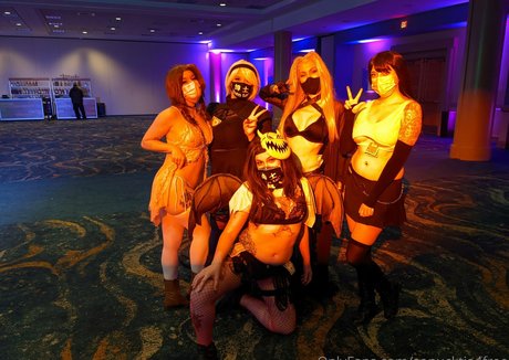 プッシー尻オンリーファンズ ヌード 画像