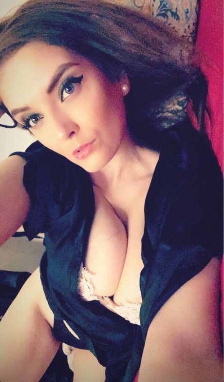 Ivankanottrump 可愛いモデル 写真