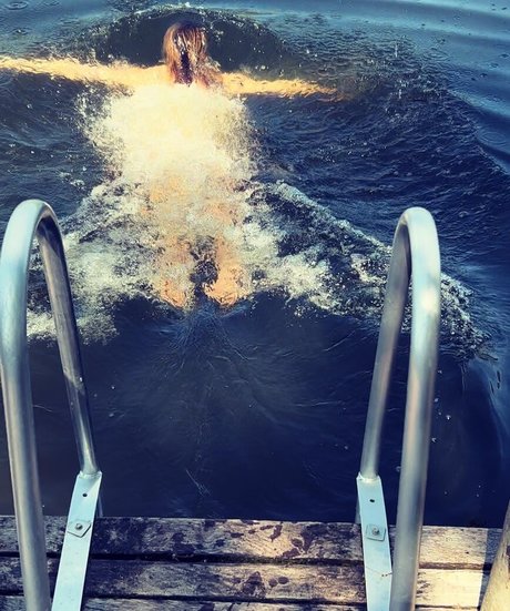 Amanda Lamb 独占モデル アーカイブ