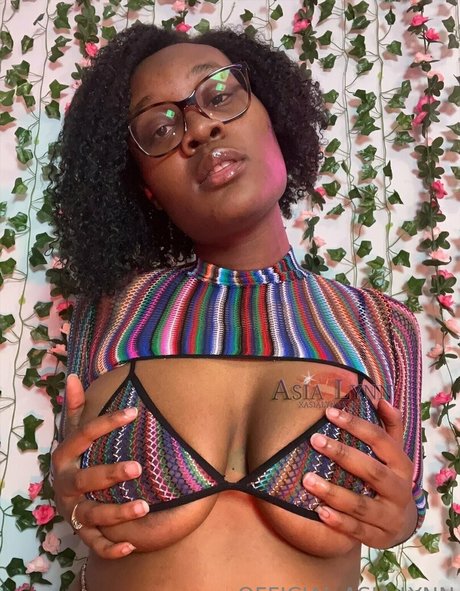 asialynnbby 美しいモデル 写真