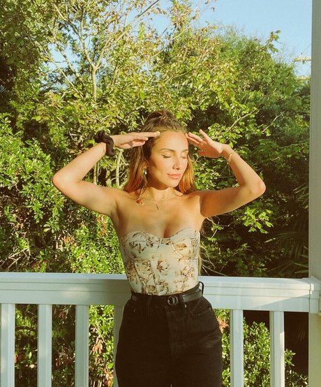 Jessica Ricca 素敵なスター 画像