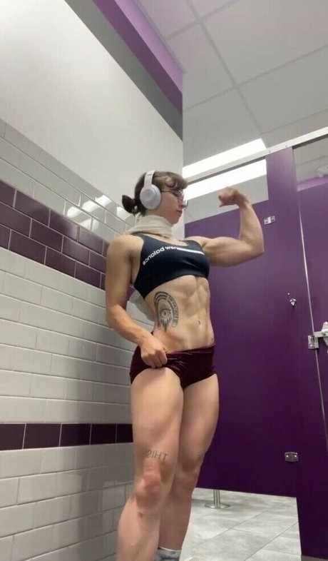 ニューハーフの射精 オンリーファンズ 無料 アーカイブ