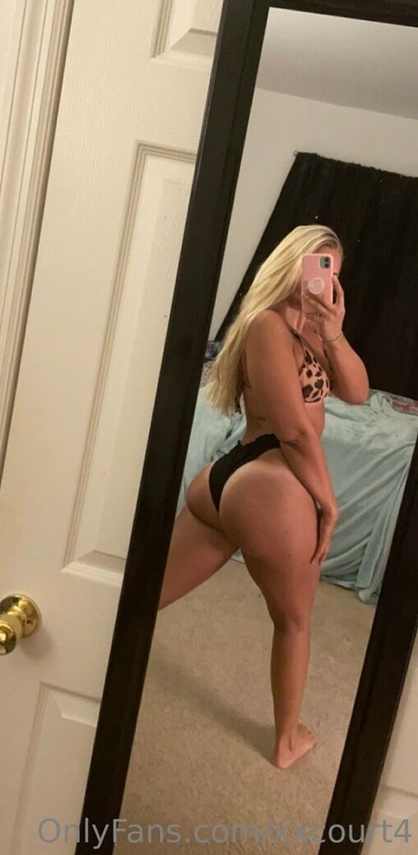 xxcourt4 美しいモデル 写真