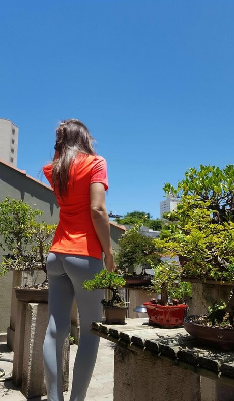 BBW 顔面騎乗 オンリーファンズ アート裸 ギャラリー