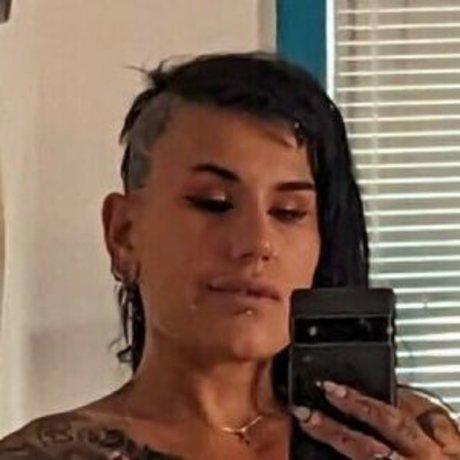 Szkul スター ギャラリー