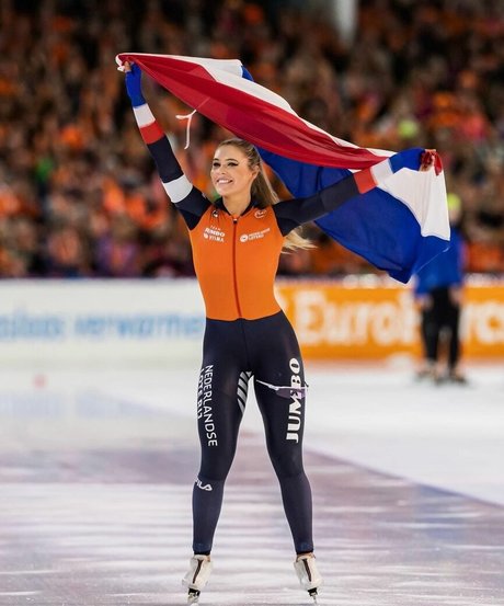 Jutta Leerdam トップスター 写真