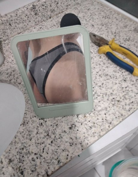 Liz Oliver セックスポルノスター ギャラリー