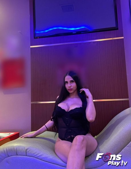 モンスターコックオンリーファンズ セクシーxxx 写真