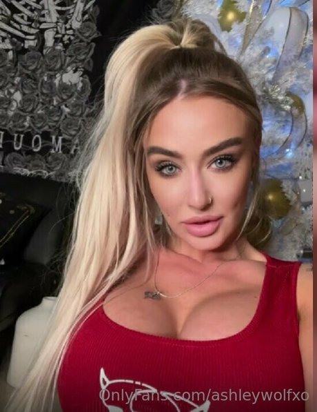 ashleywolfxo スターセックス 写真