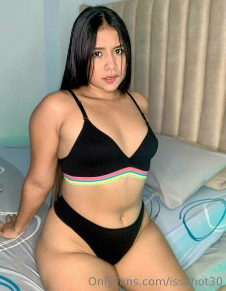 ベビーシッターオンリーファンズ アダルト 写真