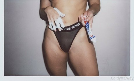 熟女アナルオンリーファンズ ポルノ 画像