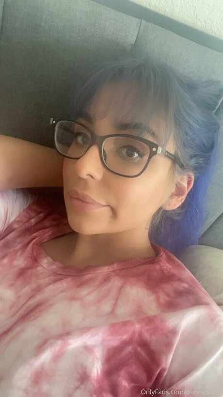 ティーンフィンガリングオンリーファンズ ホット裸 写真