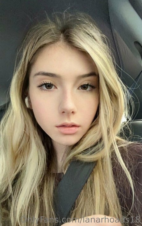 アジア人ティーンのマンコオンリーファンズ 美しいxxx 写真