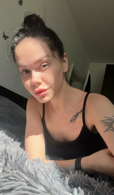 lunabelle vip ポルノモデル アーカイブ