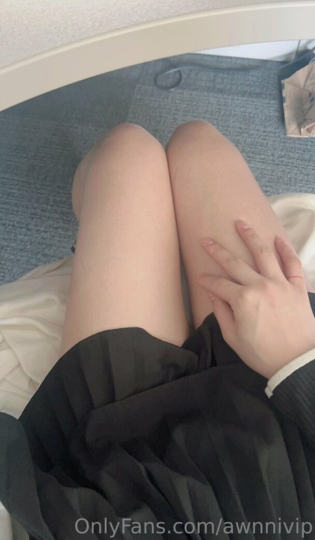 awnnivip セクシーモデル 画像