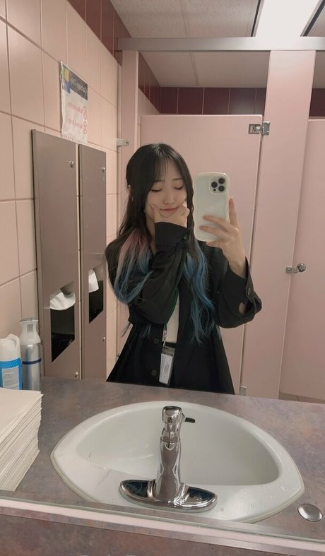 フィットネス 裸 オンリーファンズ 可愛い 写真