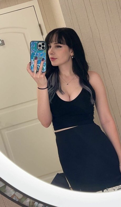 ChadChad ポルノスター ホット アーカイブ