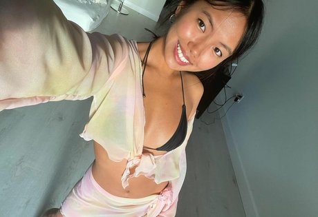thevarietygurl ポルノ女優 写真