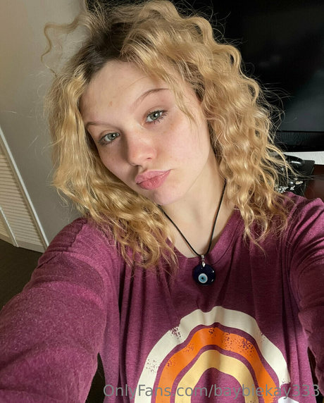 baybiekay333 ポルノスター 画像